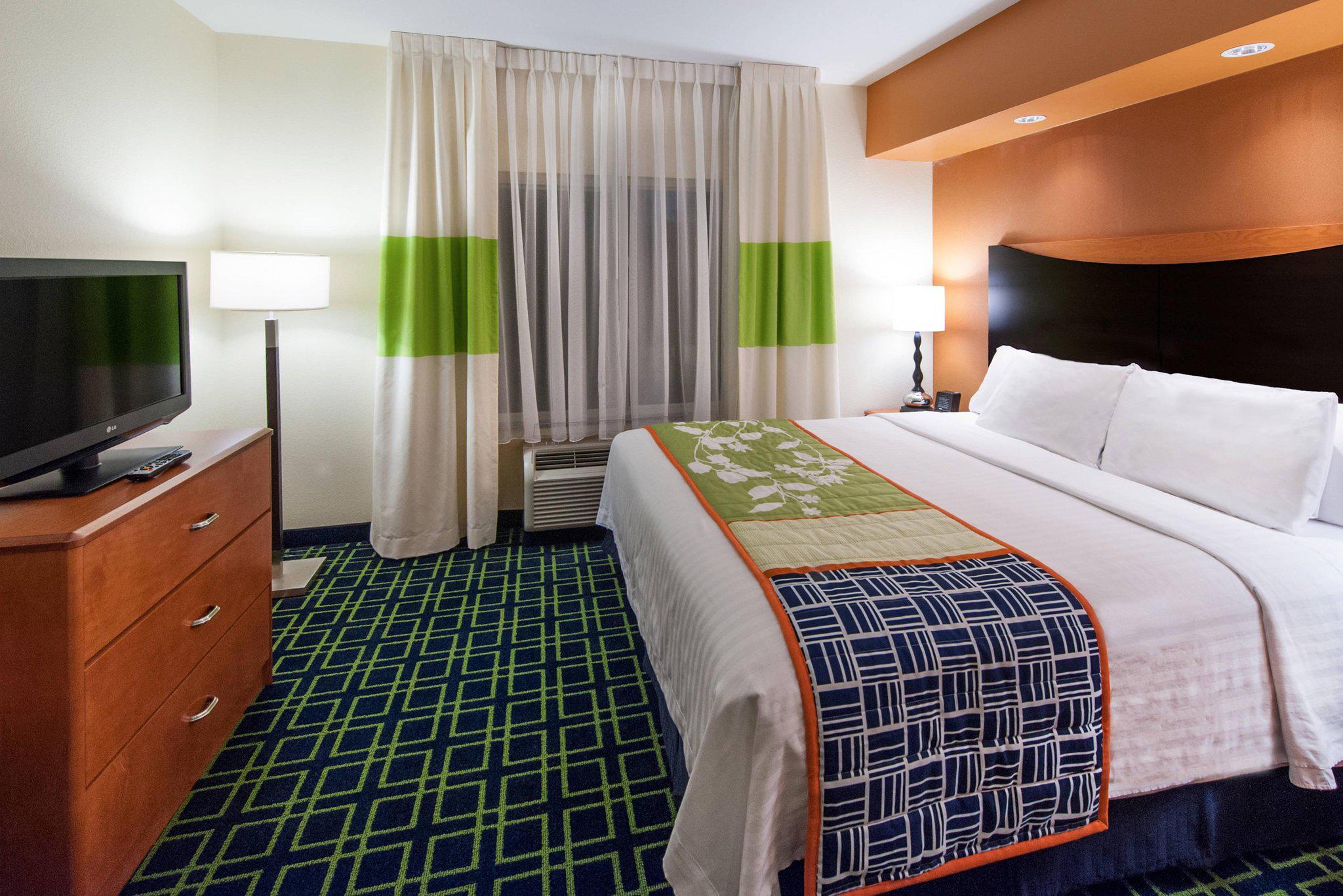 Fairfield Inn & Suites by Marriott Tallahassee Central Photo