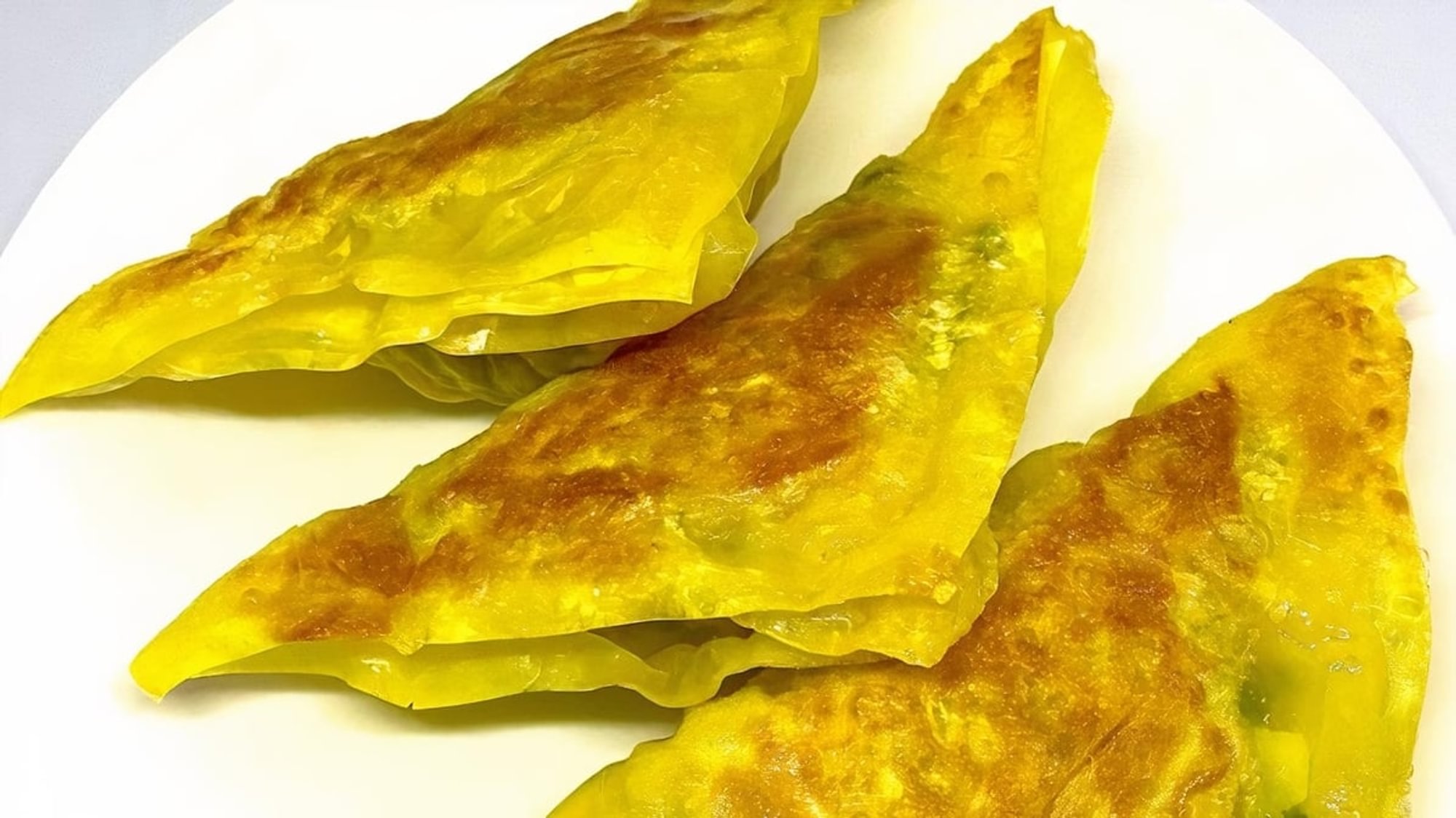 Pan Fried Shrimp & Chives Pockets (3)