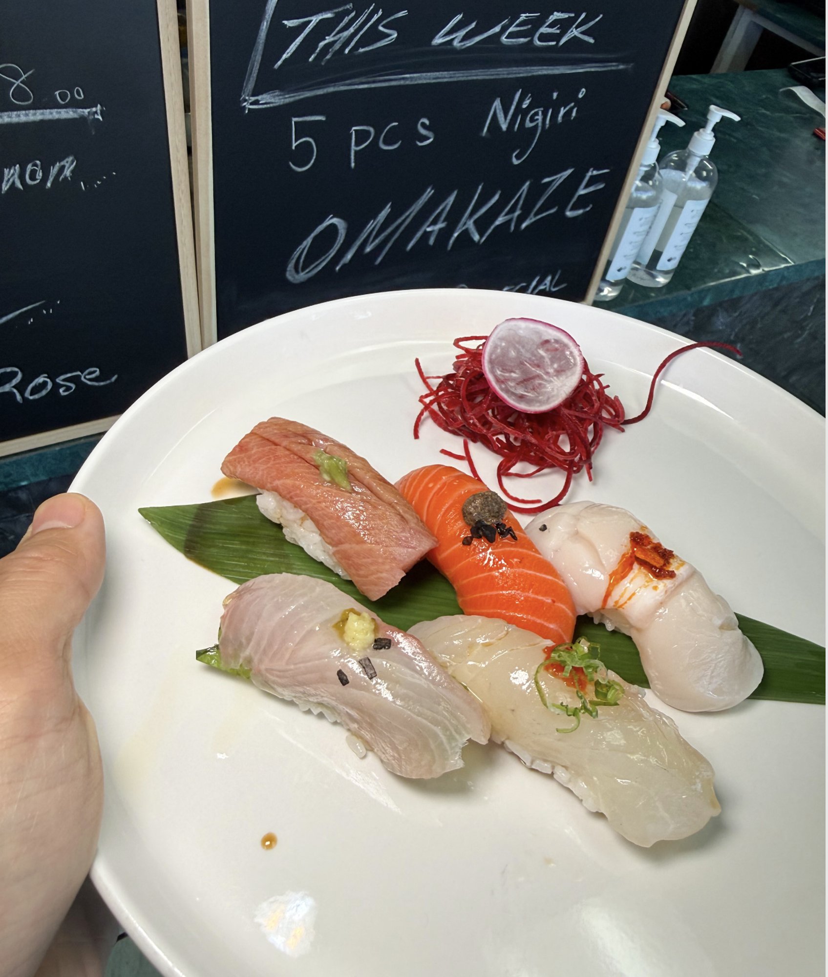 Chef's Choice Premium Omakase (5 pcs)