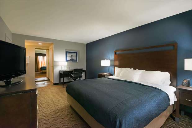 Images Homewood Suites by Hilton Manchester/Airport