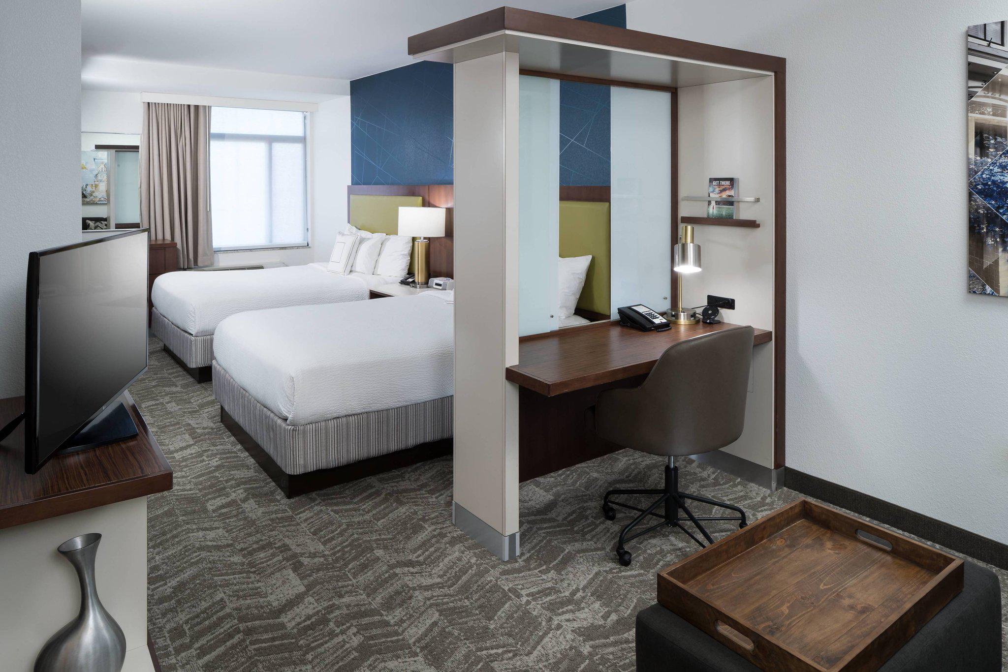 SpringHill Suites by Marriott Alexandria Old Town/Southwest Photo