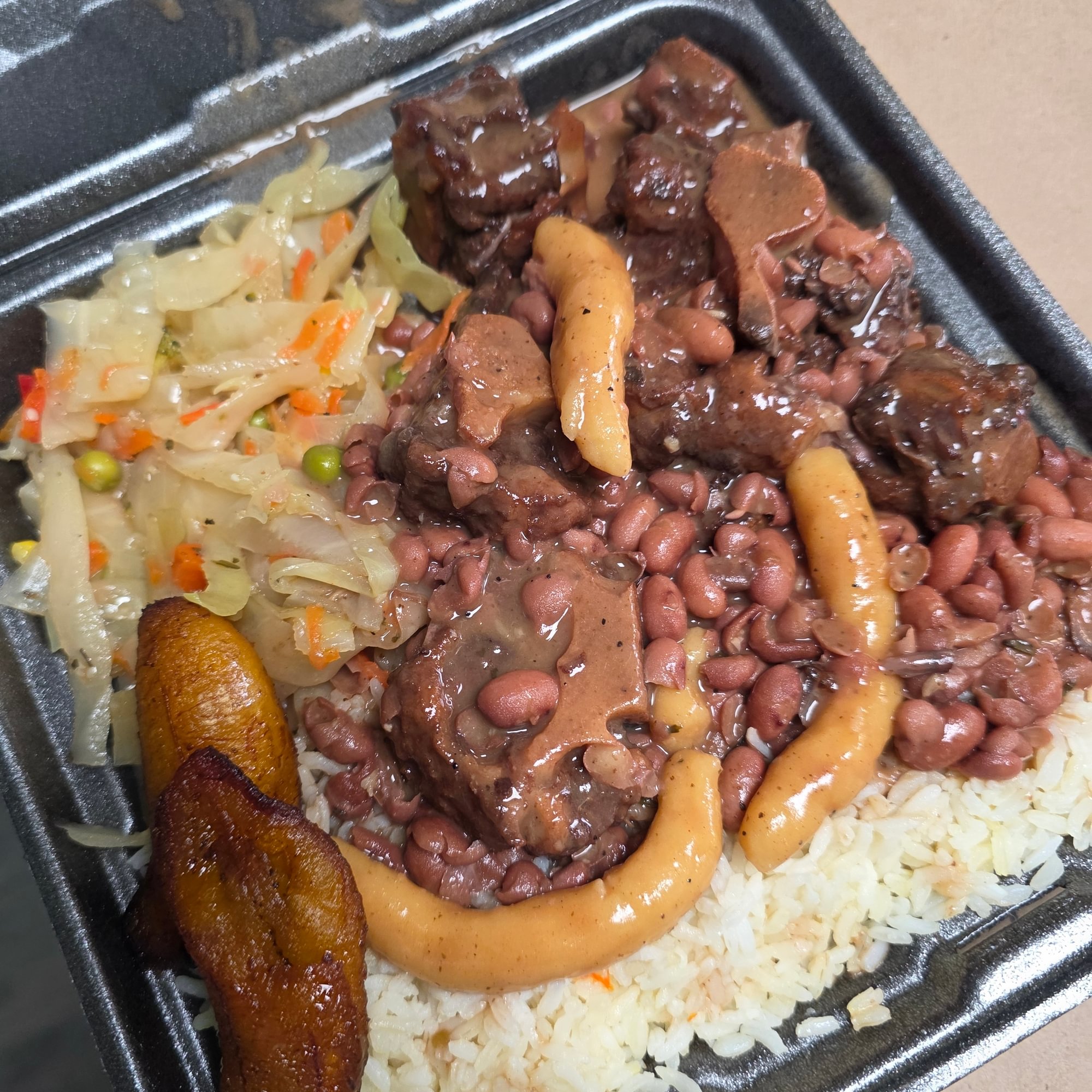 Stew Peas with Oxtails