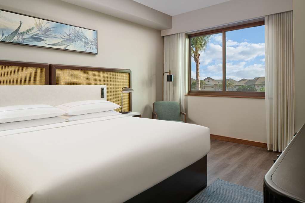 Hilton Grand Vacations Club Maui Bay Villas Image