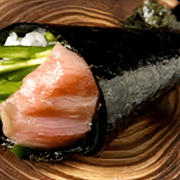Yellowtail Handroll