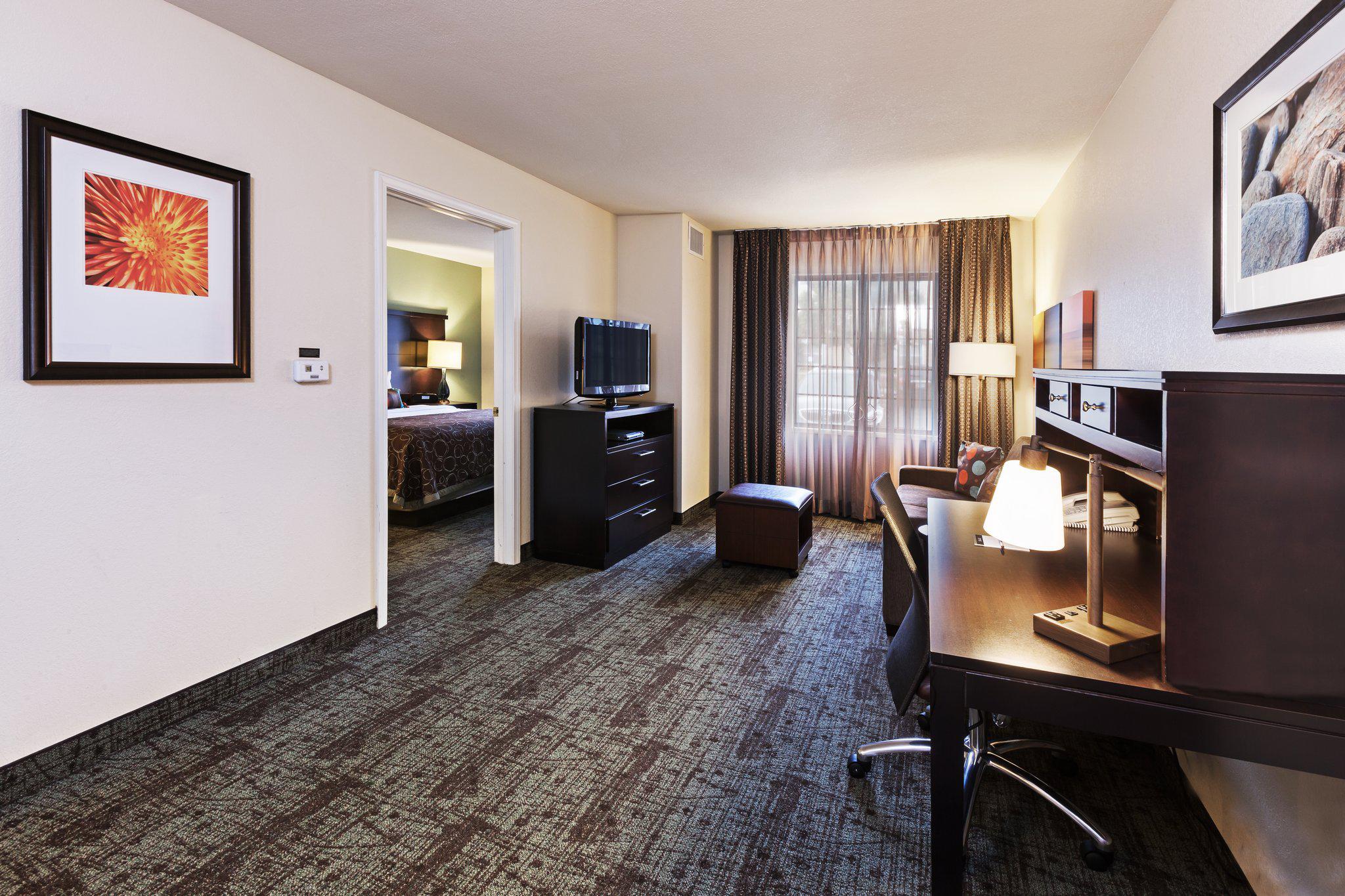 Staybridge Suites Tulsa-Woodland Hills Photo