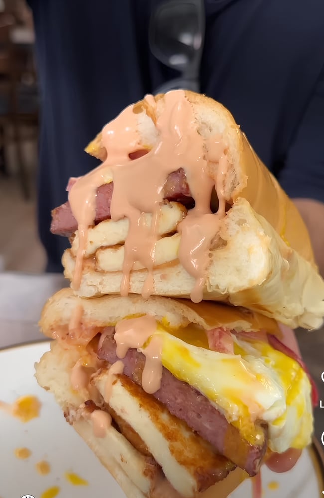 Tres Golpe Sandwich