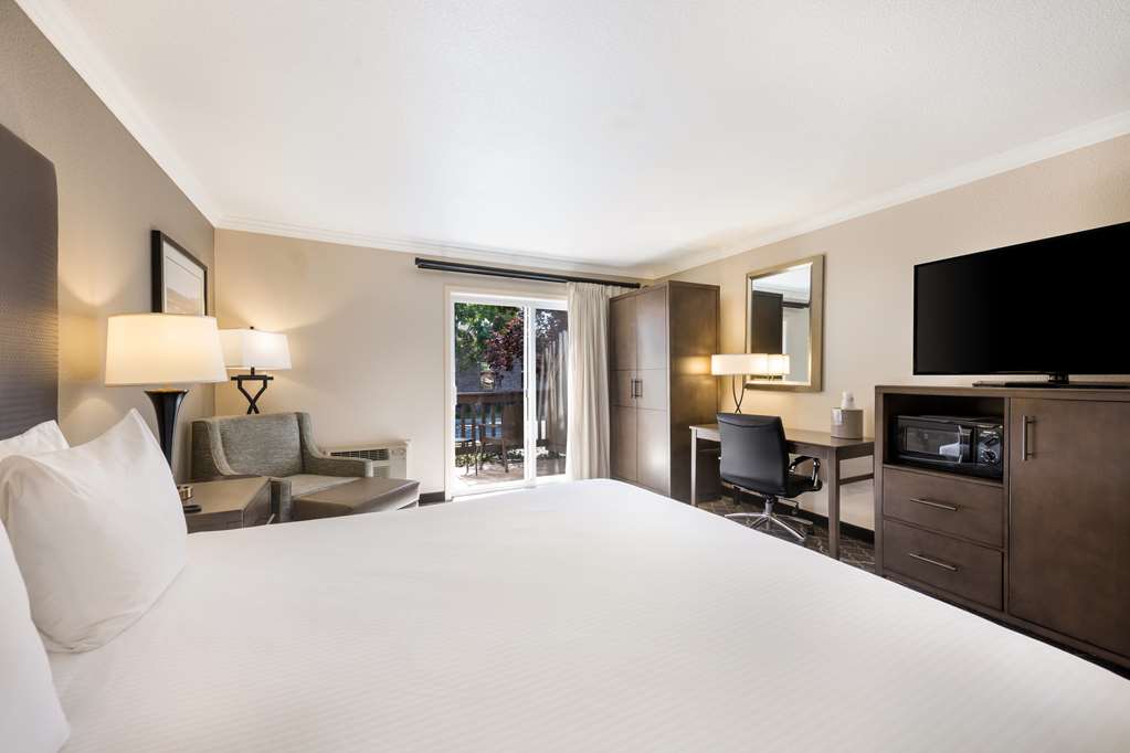 Best Western Danville Sycamore Inn Image