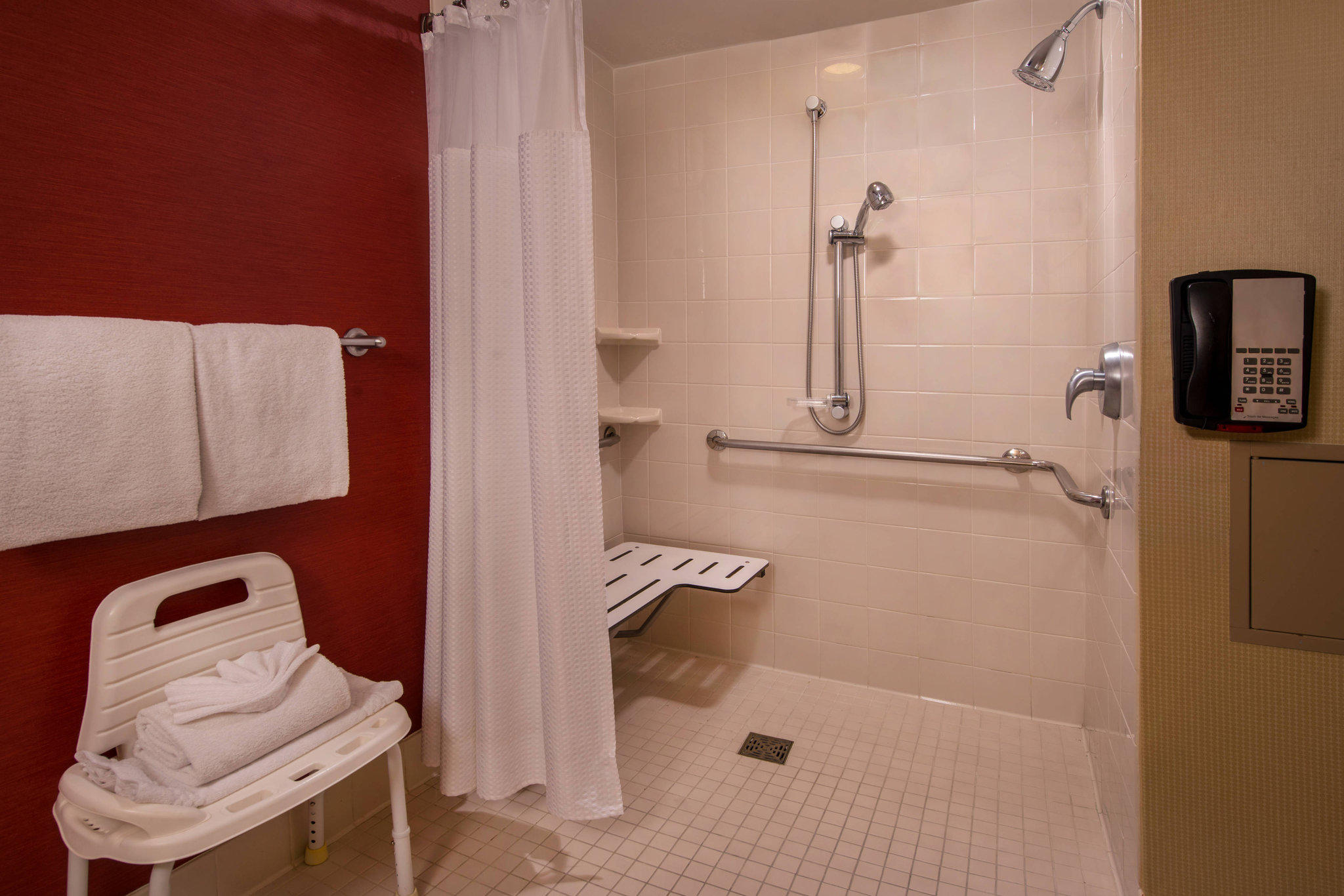 Courtyard by Marriott Newark-University of Delaware Photo