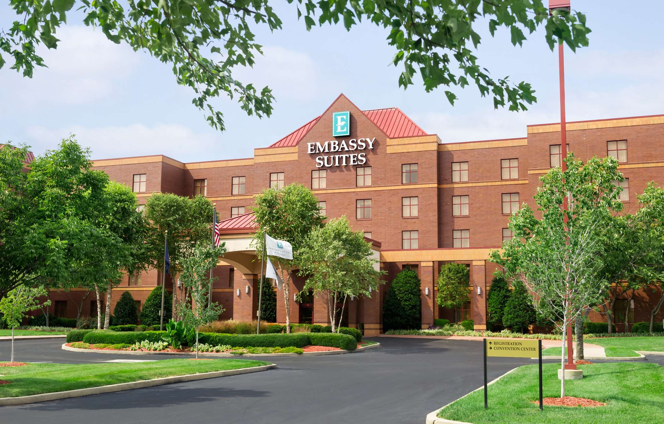 Embassy Suites by Hilton Lexington/UK Coldstream, 1801 Newtown Pike