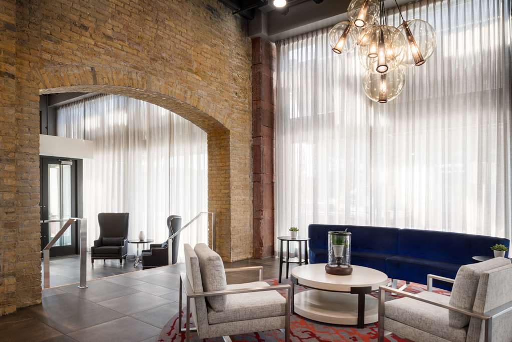 Homewood Suites by Hilton Milwaukee Downtown Image