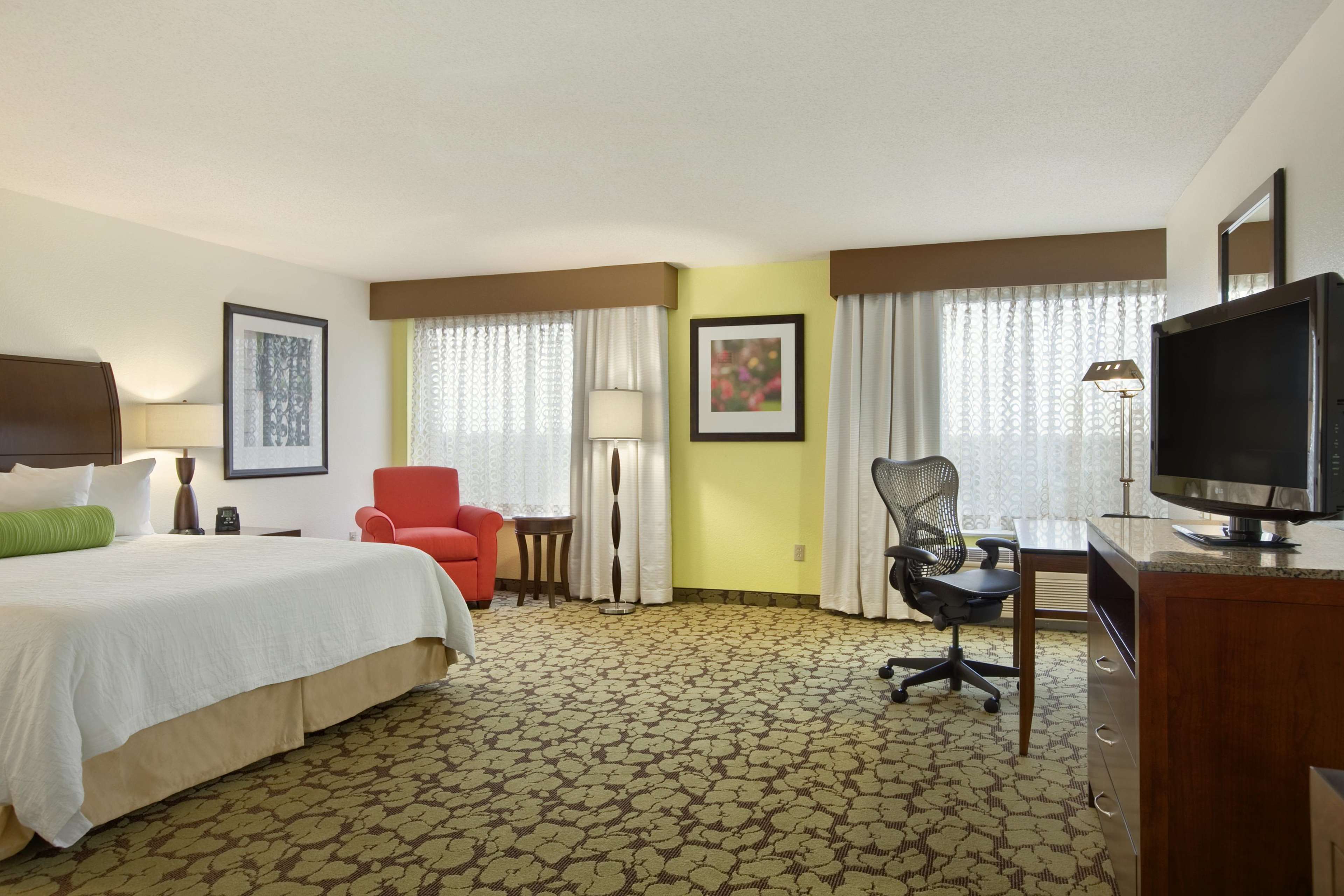 Hilton Garden Inn Hoffman Estates Photo