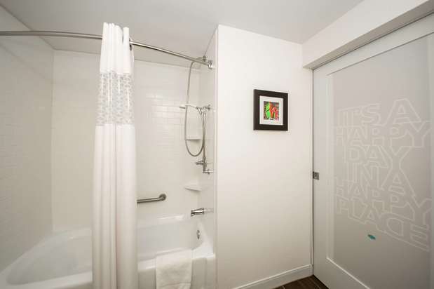 Images Hampton Inn Philadelphia-International Airport