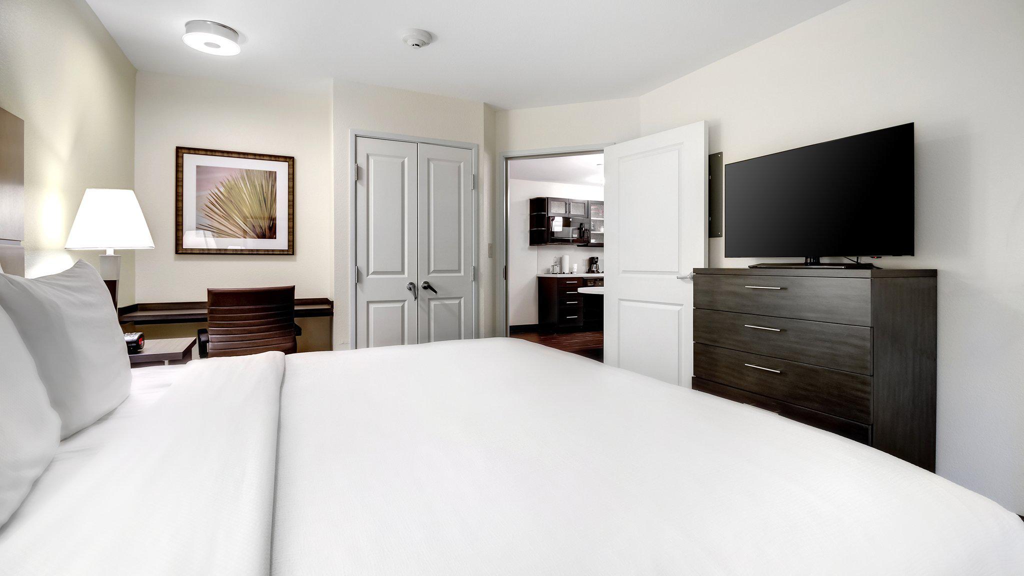 Candlewood Suites Waco by IHG Image