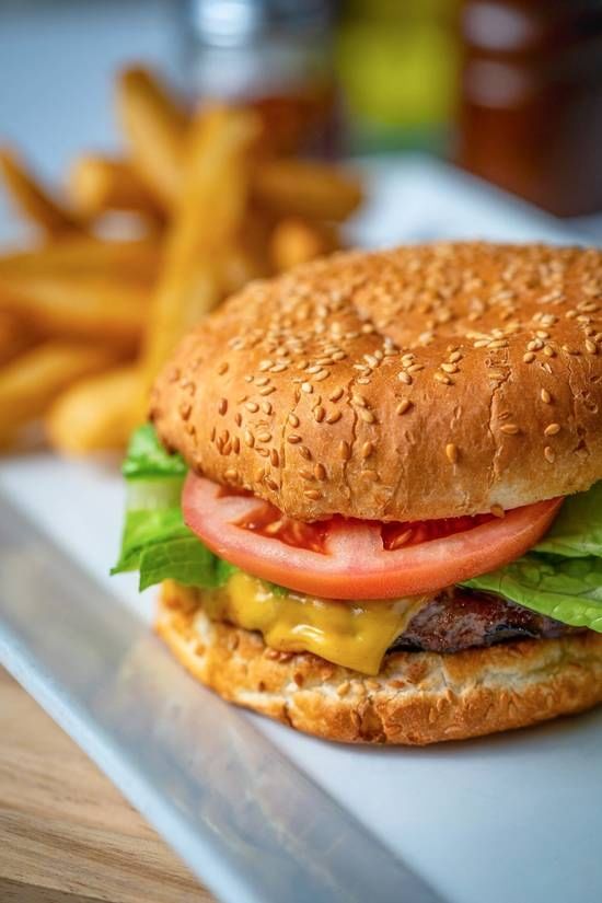 Luna Burger