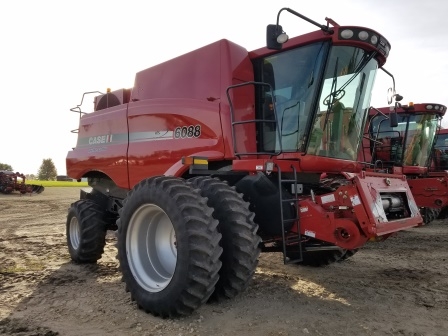 2010 Case IH 6088