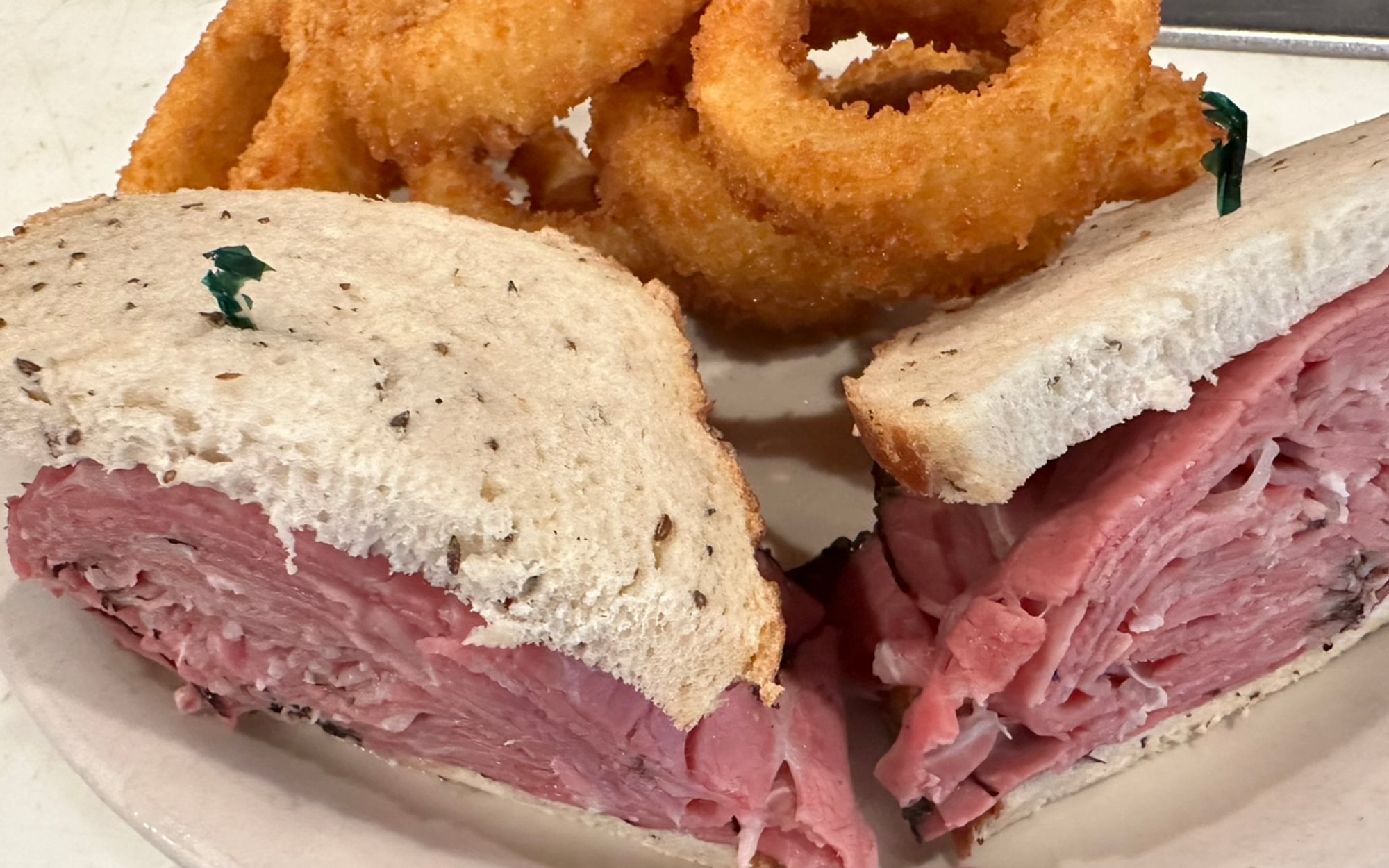 New York Pastrami Sandwich