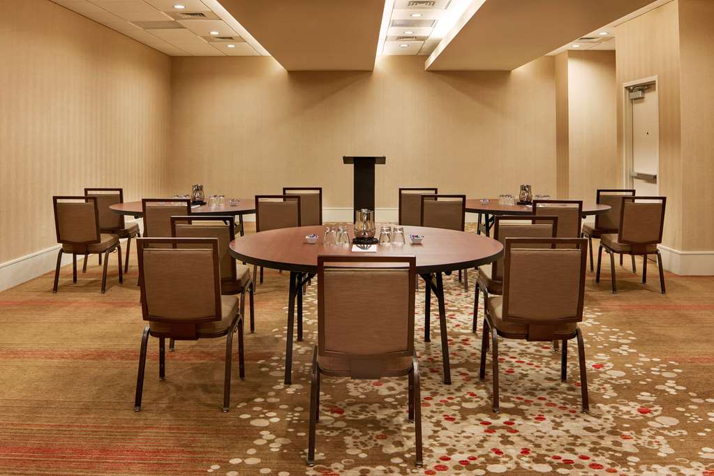 Hilton Denver City Center Image