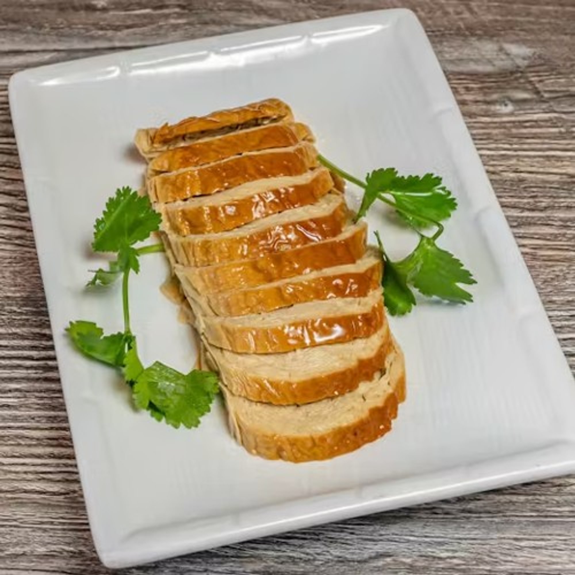 Vegetarian Beancurd Roll 素燒鵝