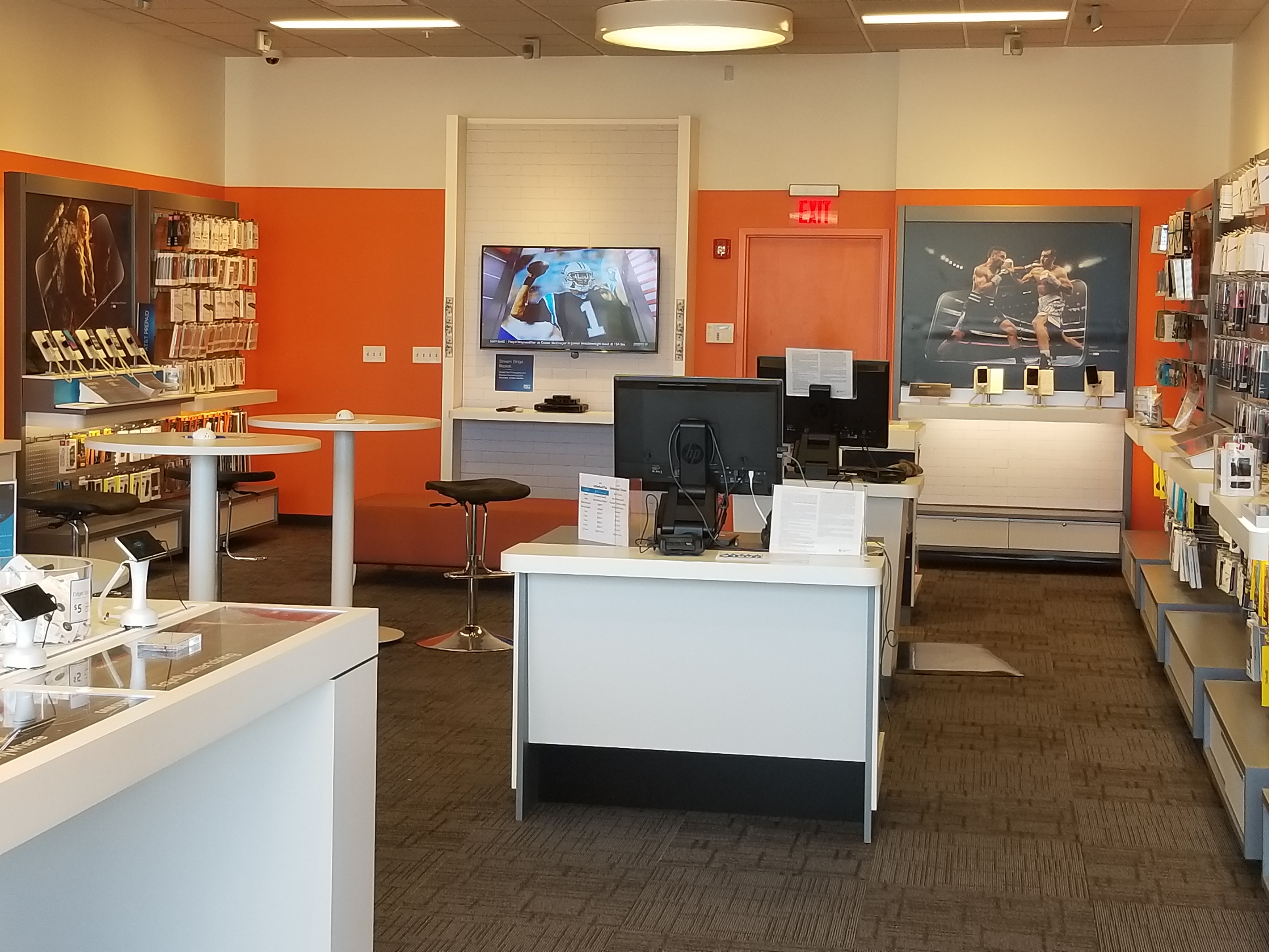 AT&T Store Photo