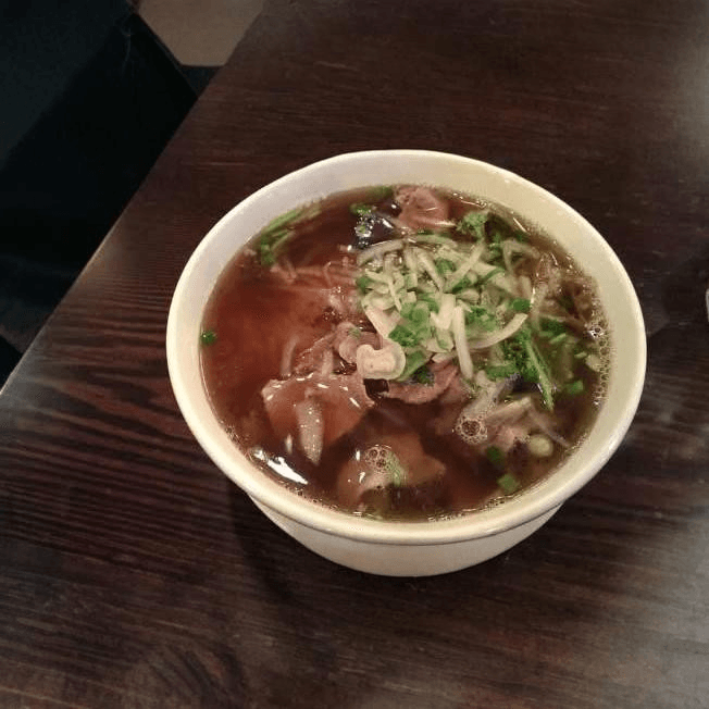 32. Beef Meat Balls Rice Noodle Soup / Phở Bò Viên