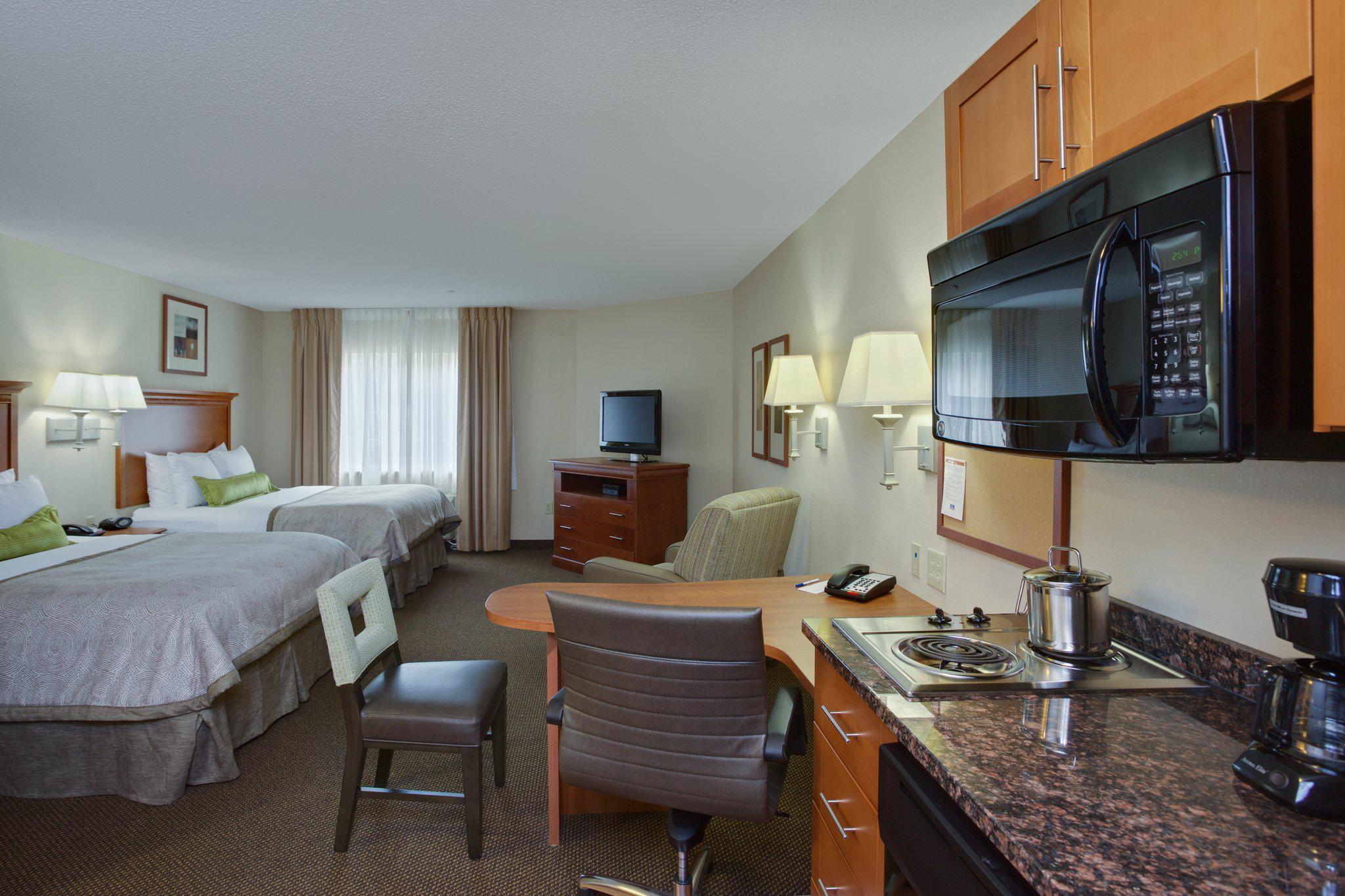 Candlewood Suites Richmond Airport Photo