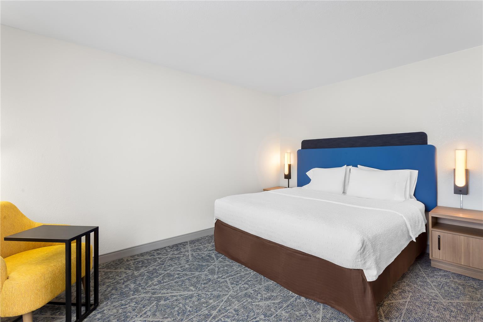 Hampton Inn & Suites Chicago Deer Park Image