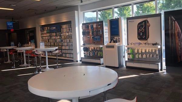 AT&T Store Photo