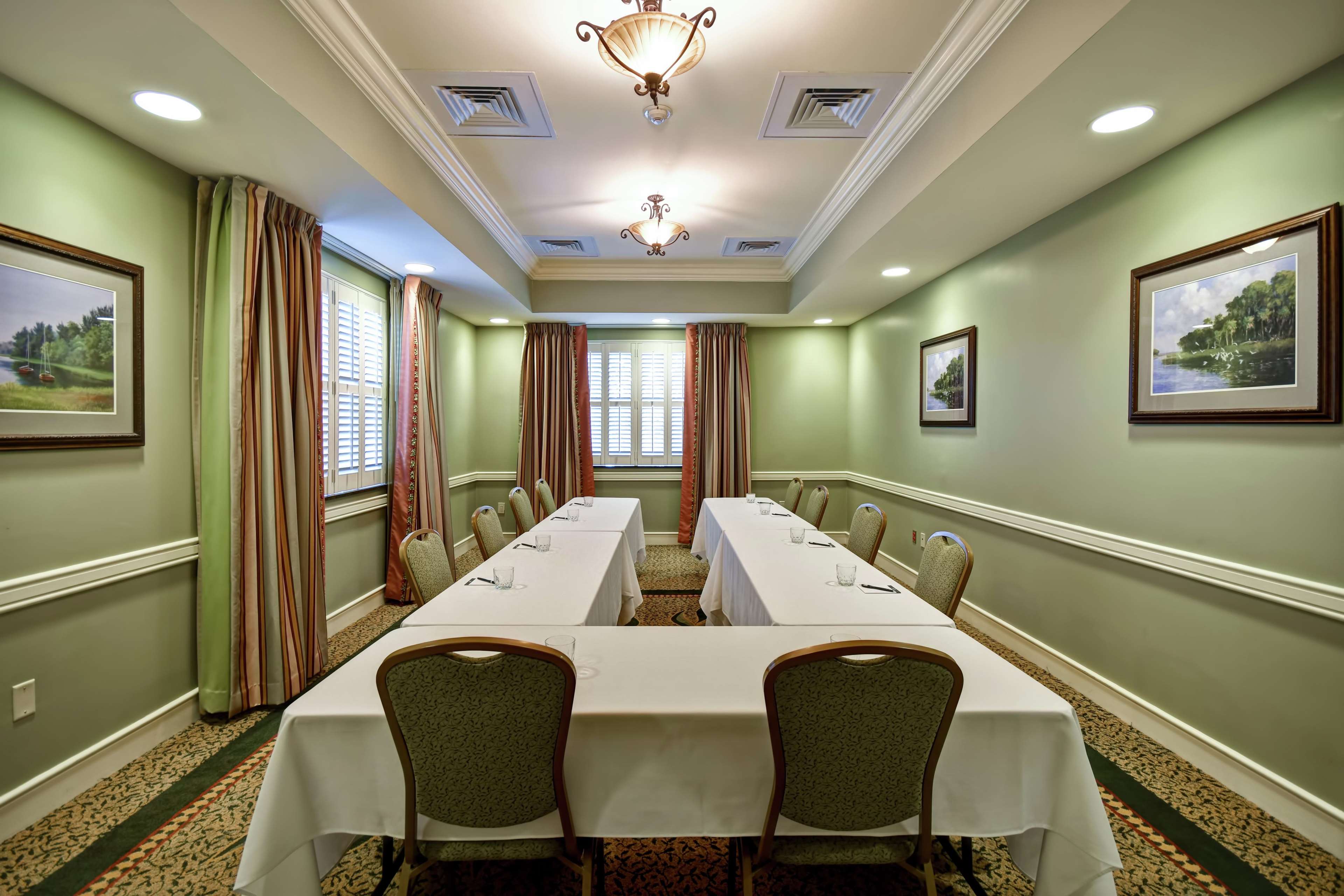 Homewood Suites by Hilton Charleston Airport Photo