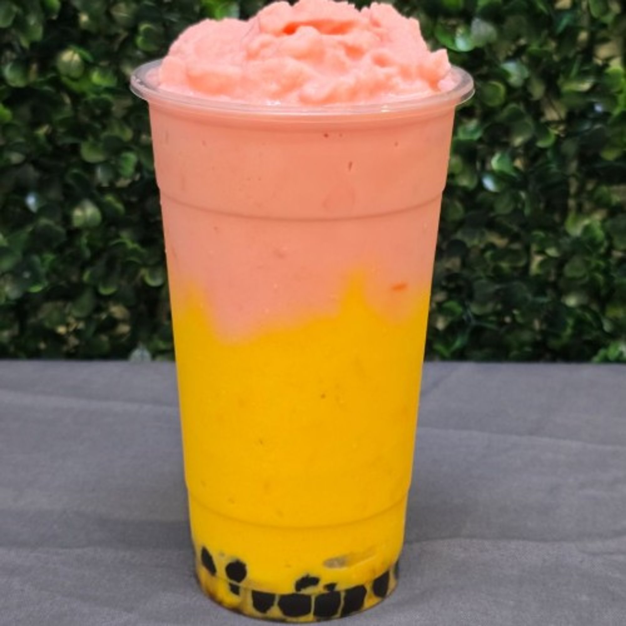 Mango Strawberry Smoothie (Only Large Size)