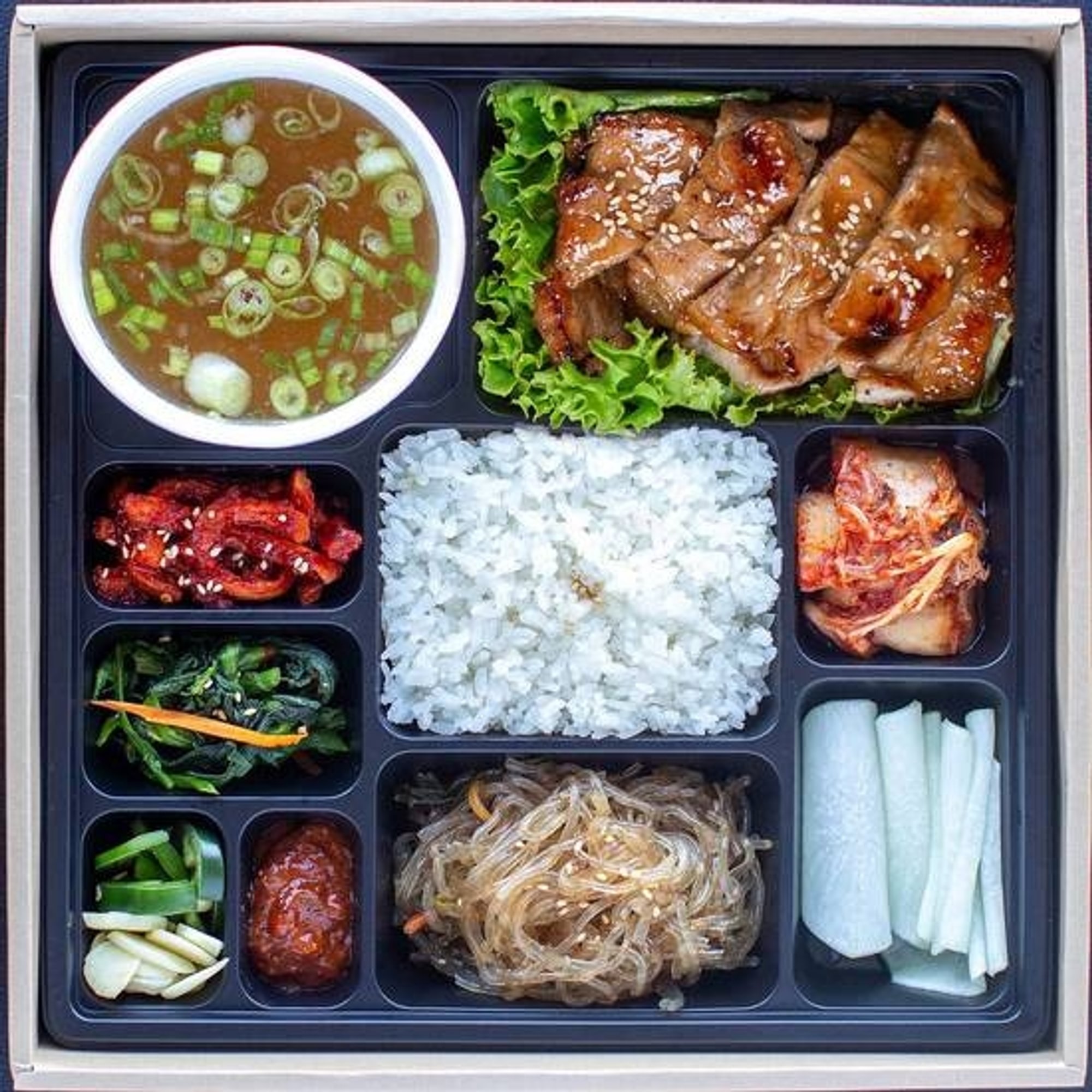 Premium seokgalbi (BBQ pork) dosirak/ 프리미엄 석갈비 도시락