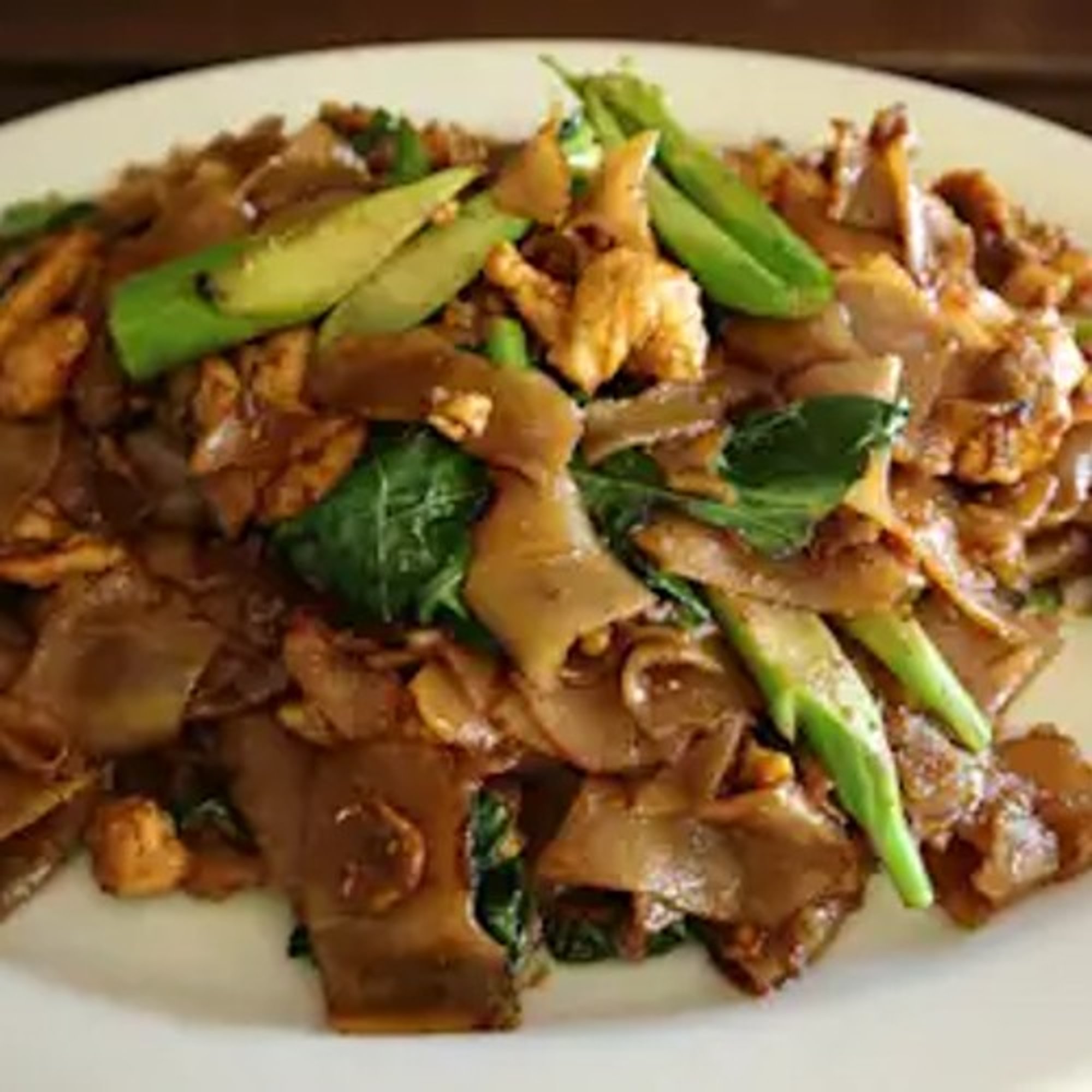 Pad See Ew ผัดผั ซีอิซีว