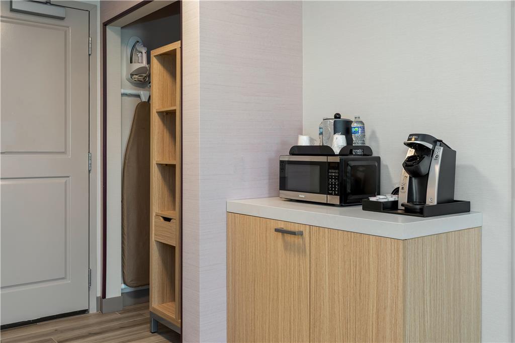 Hilton Garden Inn Auburn Image