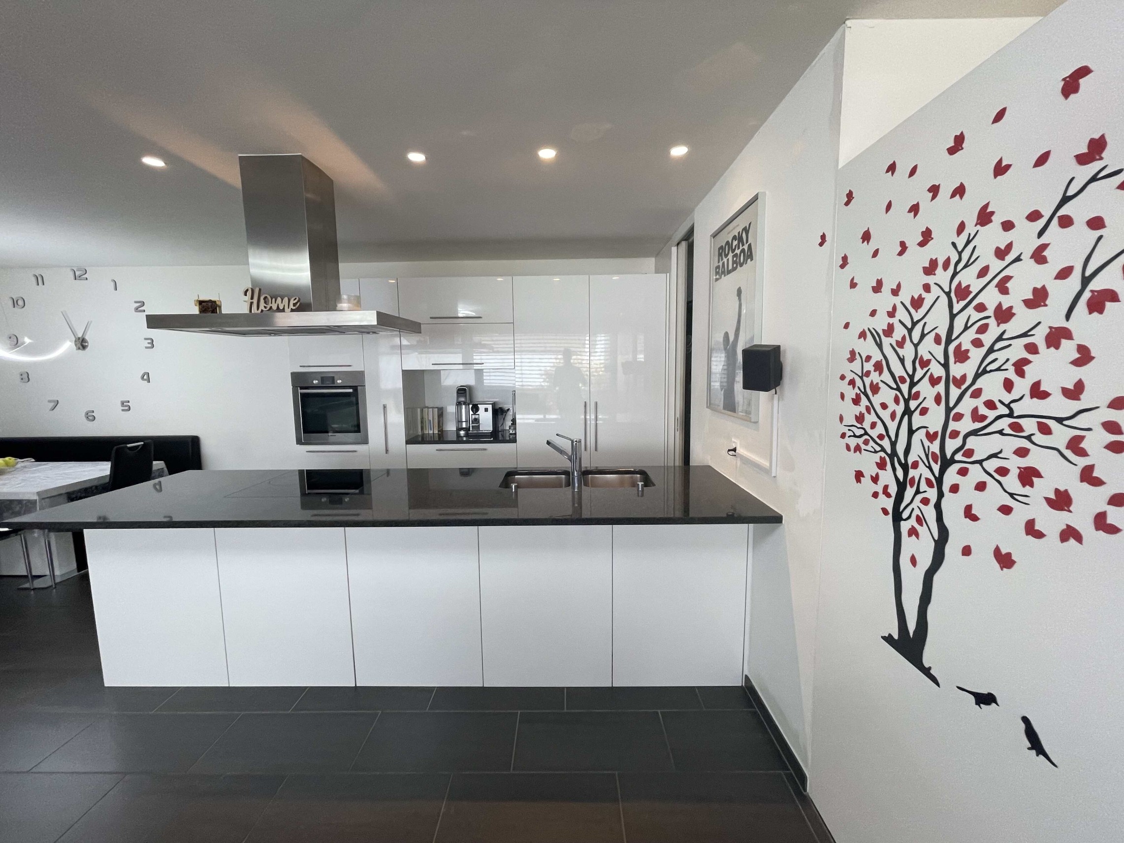 CADEMPINO – APPARTAMENTO CON TERRAZZA E PRIVACY DA CASA BIFAMILIARE