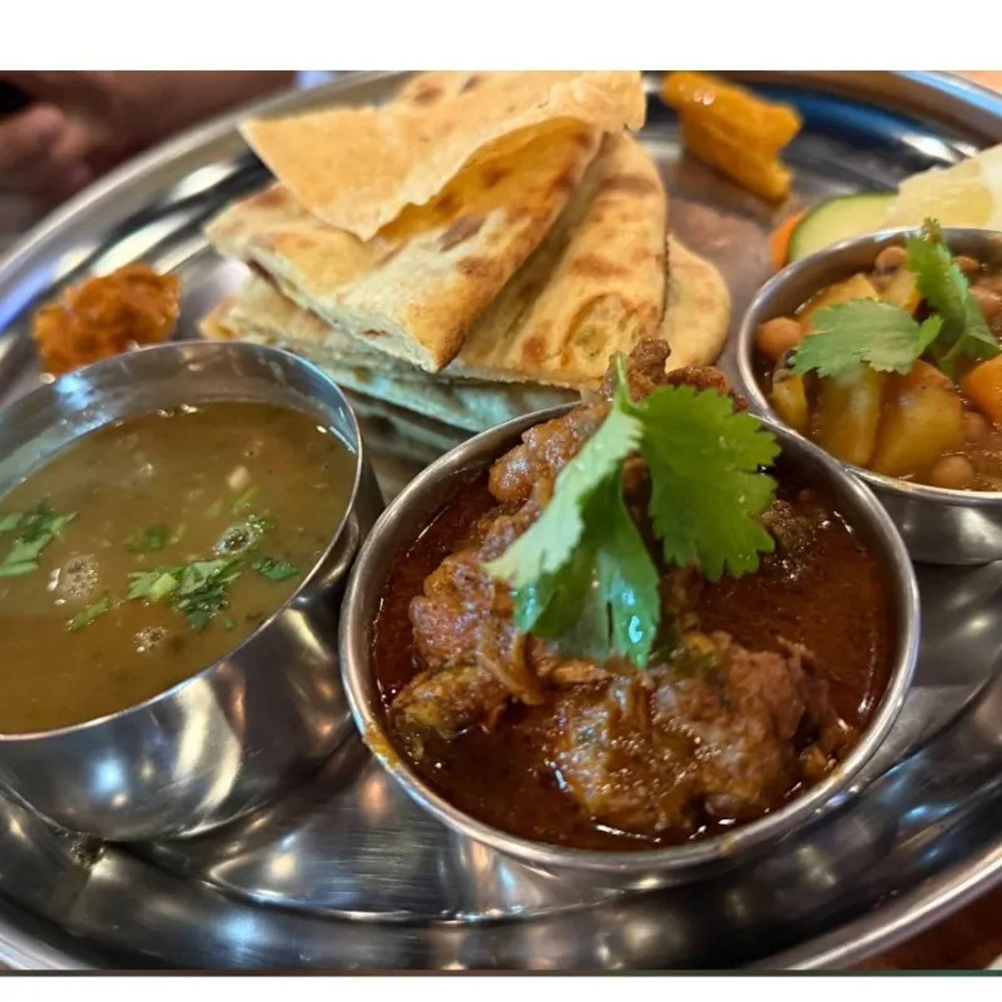 Roti Thali (Chicken)