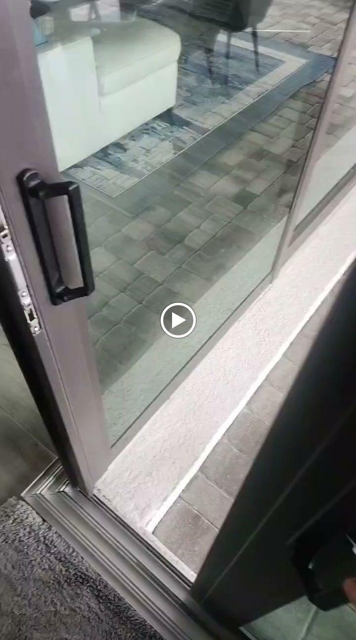 Nexora Sliding Door’s Repair