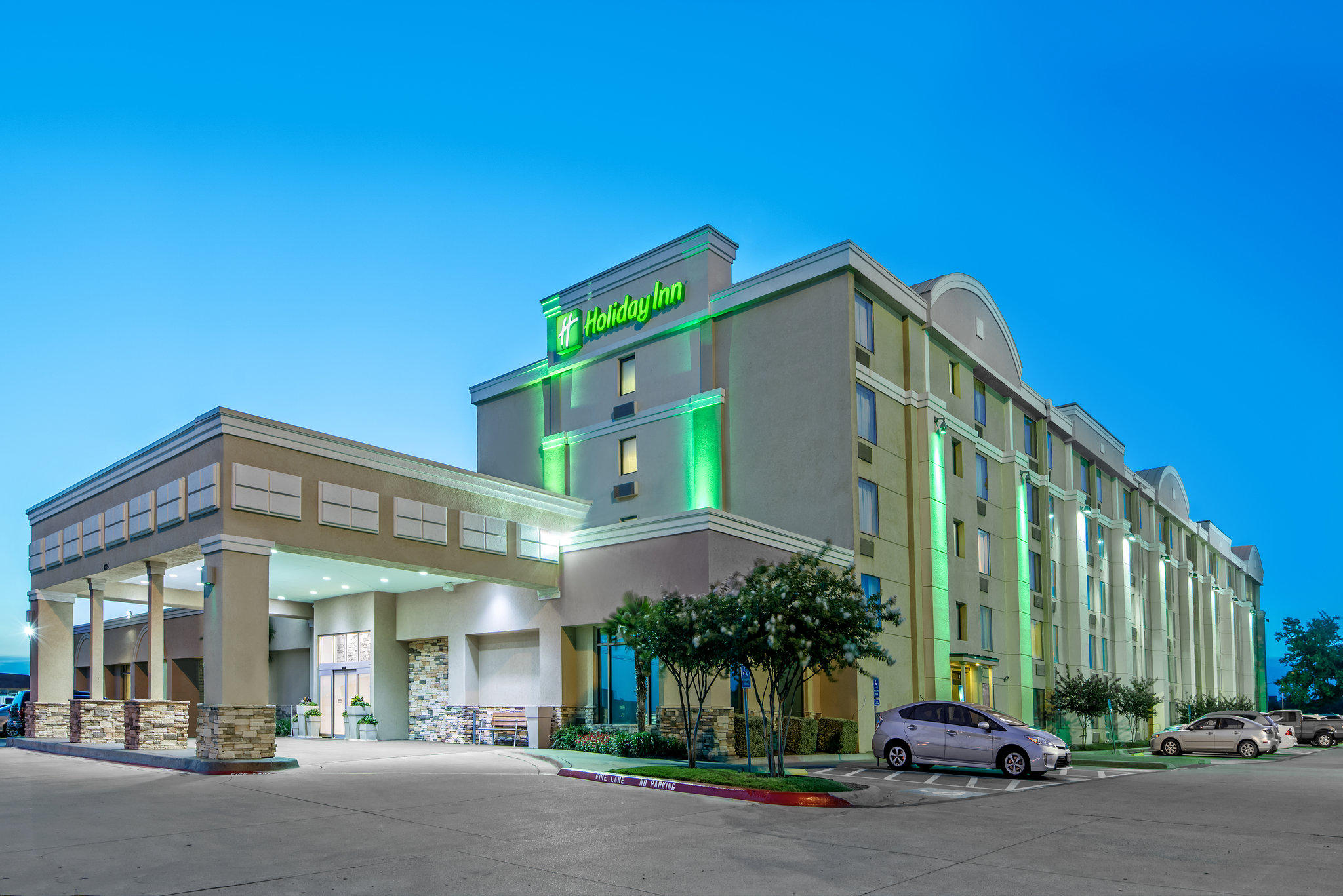 Holiday Inn Dallas DFW Airport Area West Photo