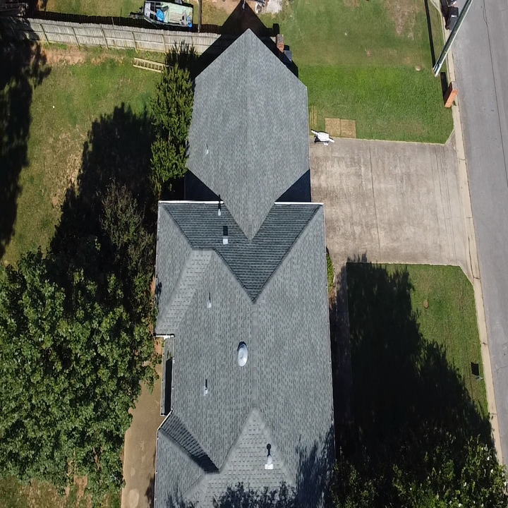 Yarco Roofing and Construction Image