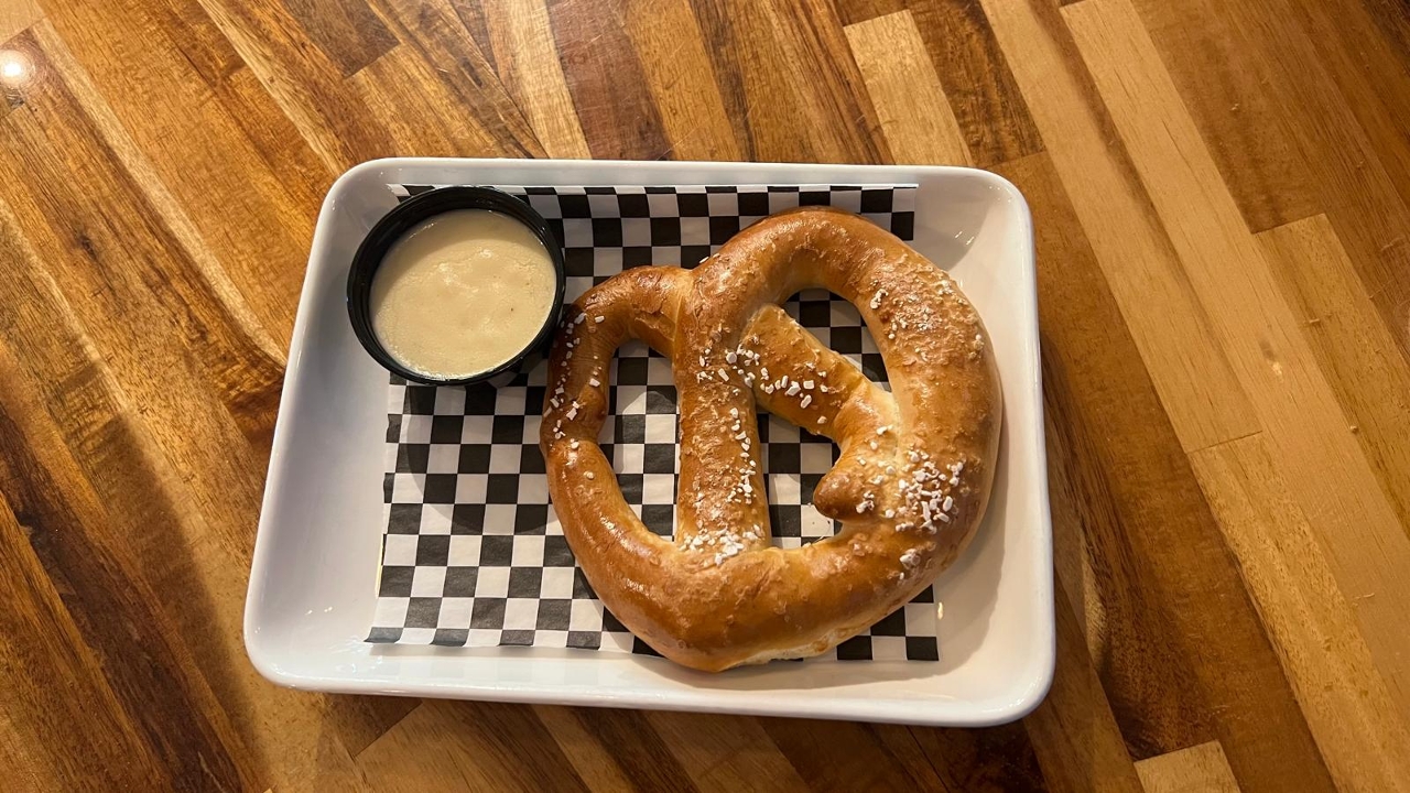 Classic Pretzel