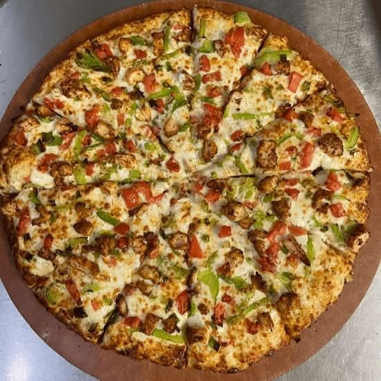 Medium Crackin Cajun Pizza