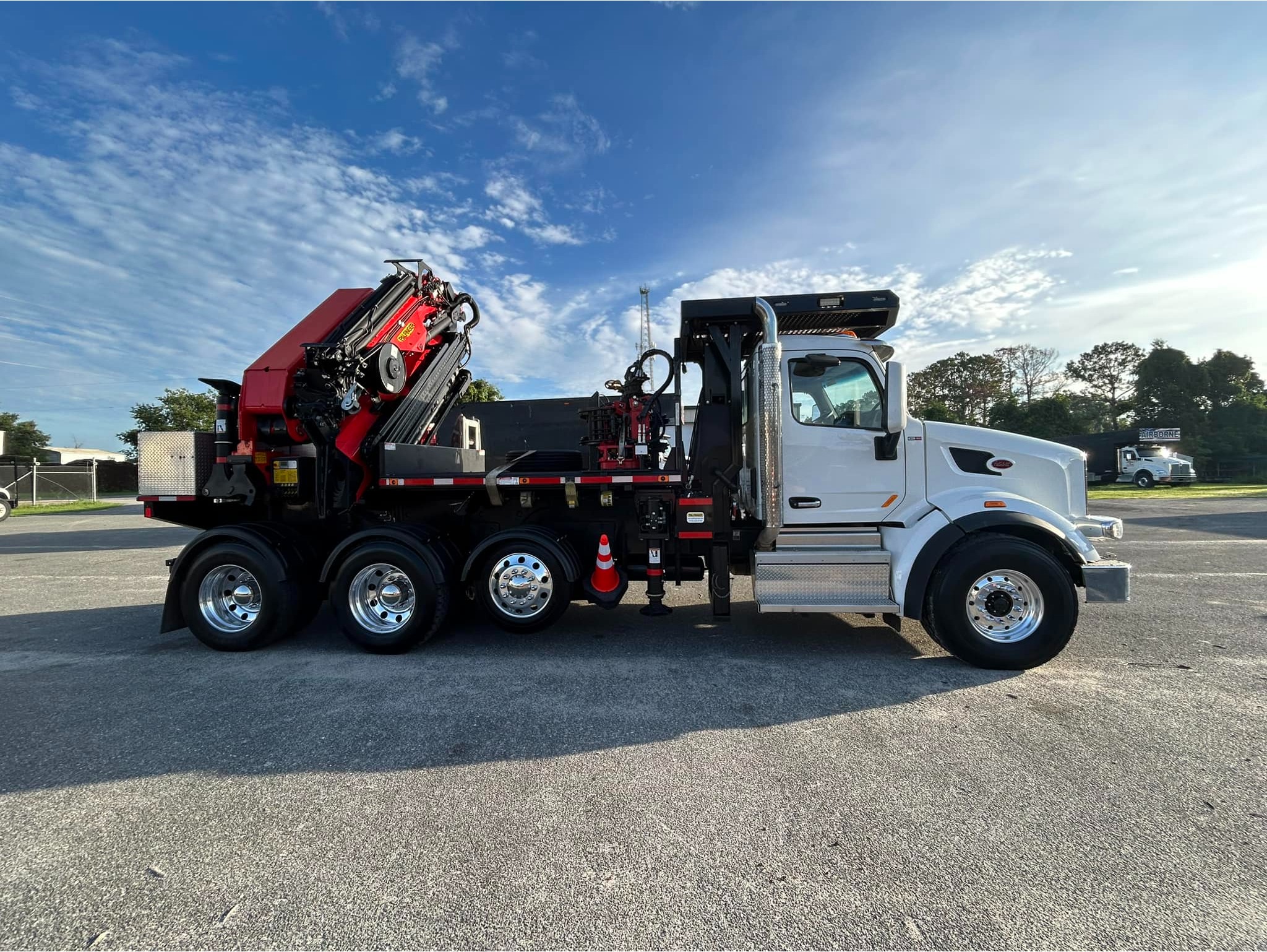 Airborne Tree Service Image