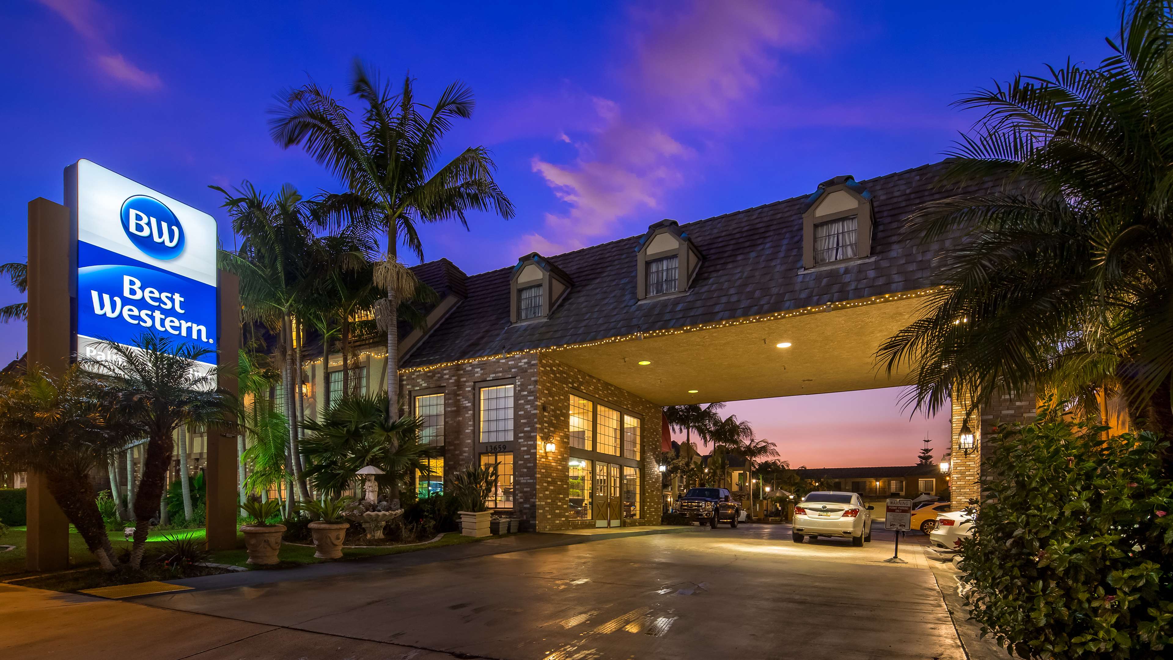 Best Western Palm Garden Inn Photo