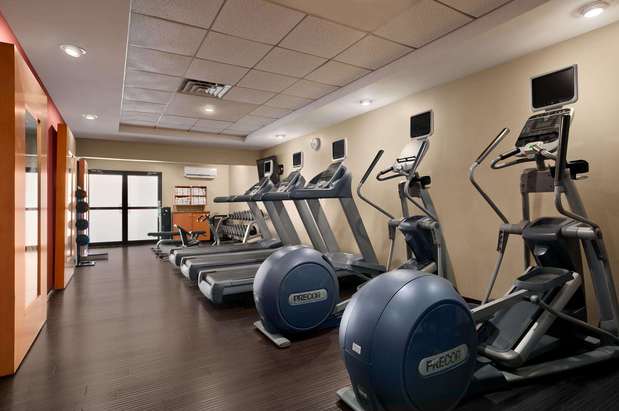 Images Embassy Suites by Hilton Philadelphia Airport