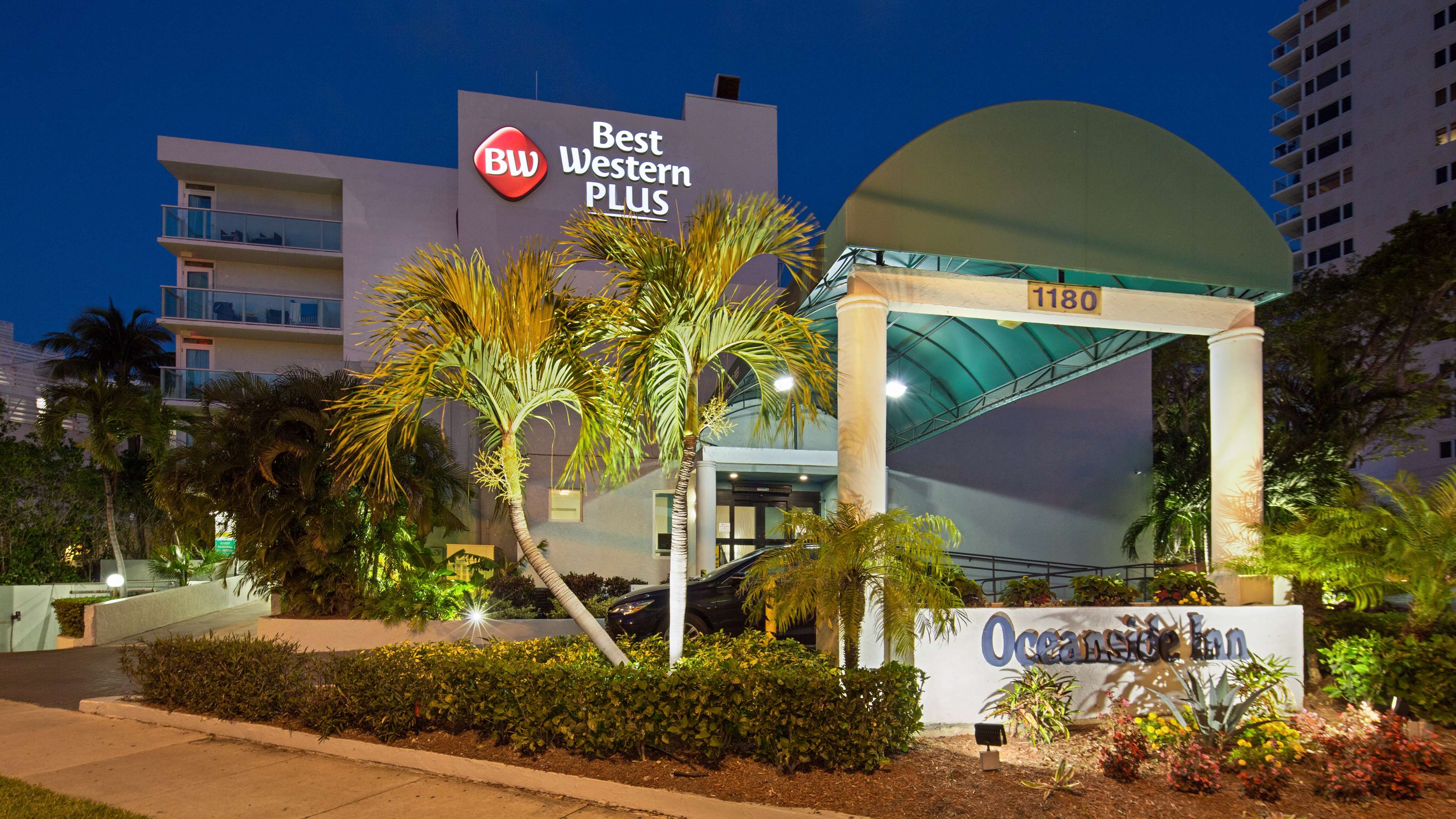 Best Western Plus Oceanside Inn Photo