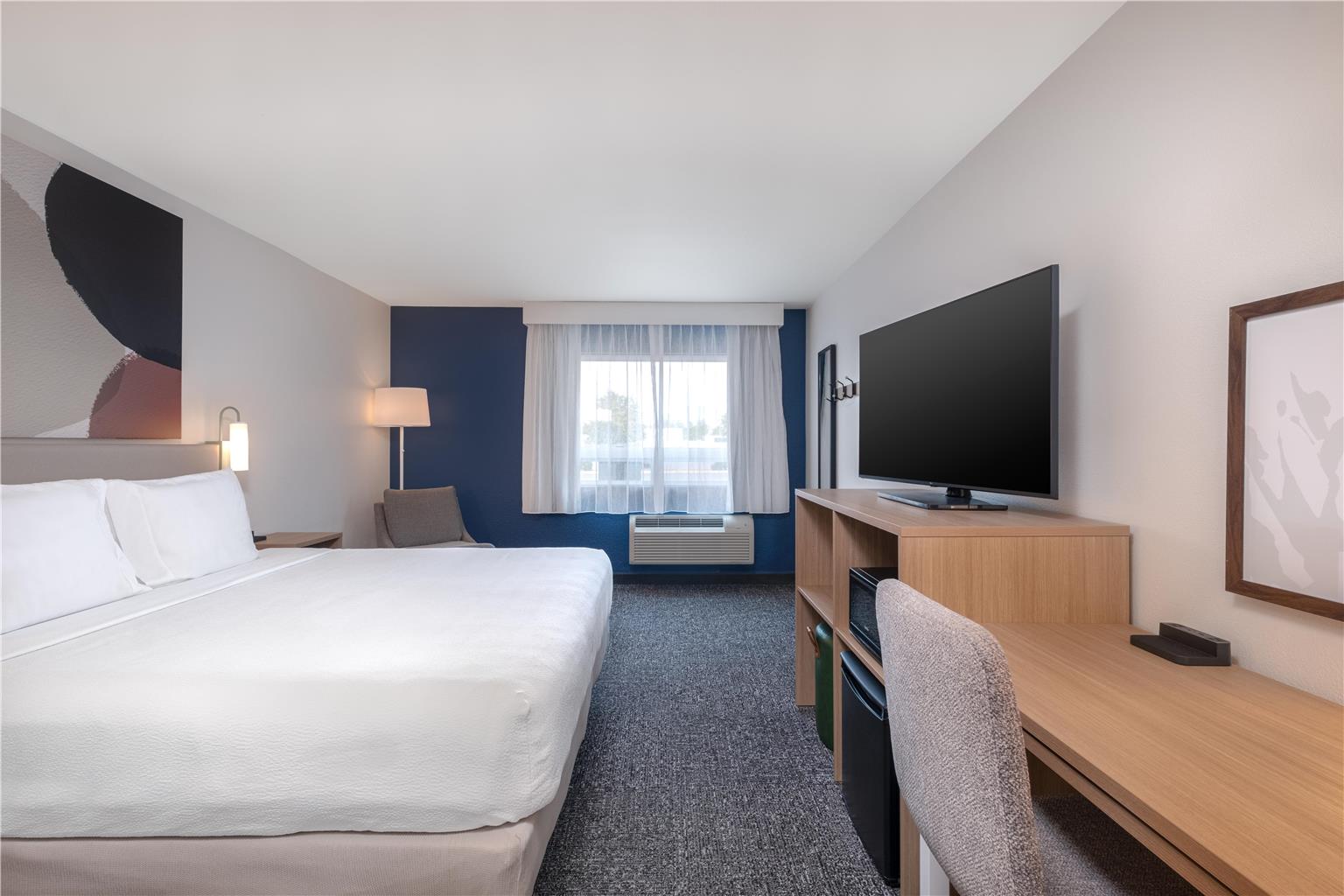 Spark by Hilton Springfield Eugene Image