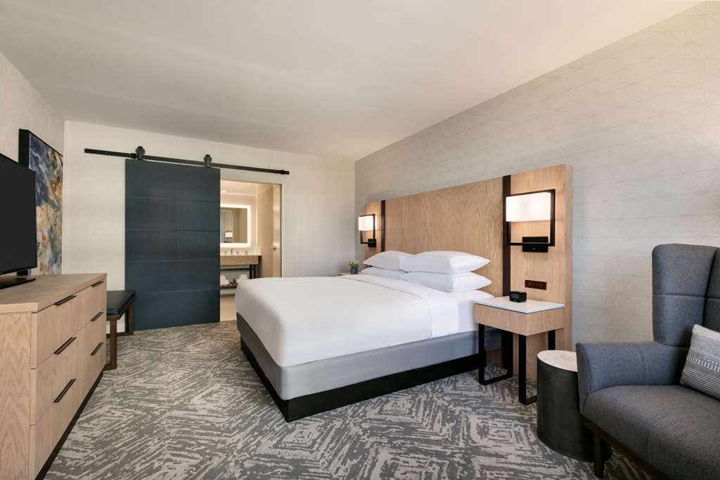 DoubleTree by Hilton Canton Downtown Image