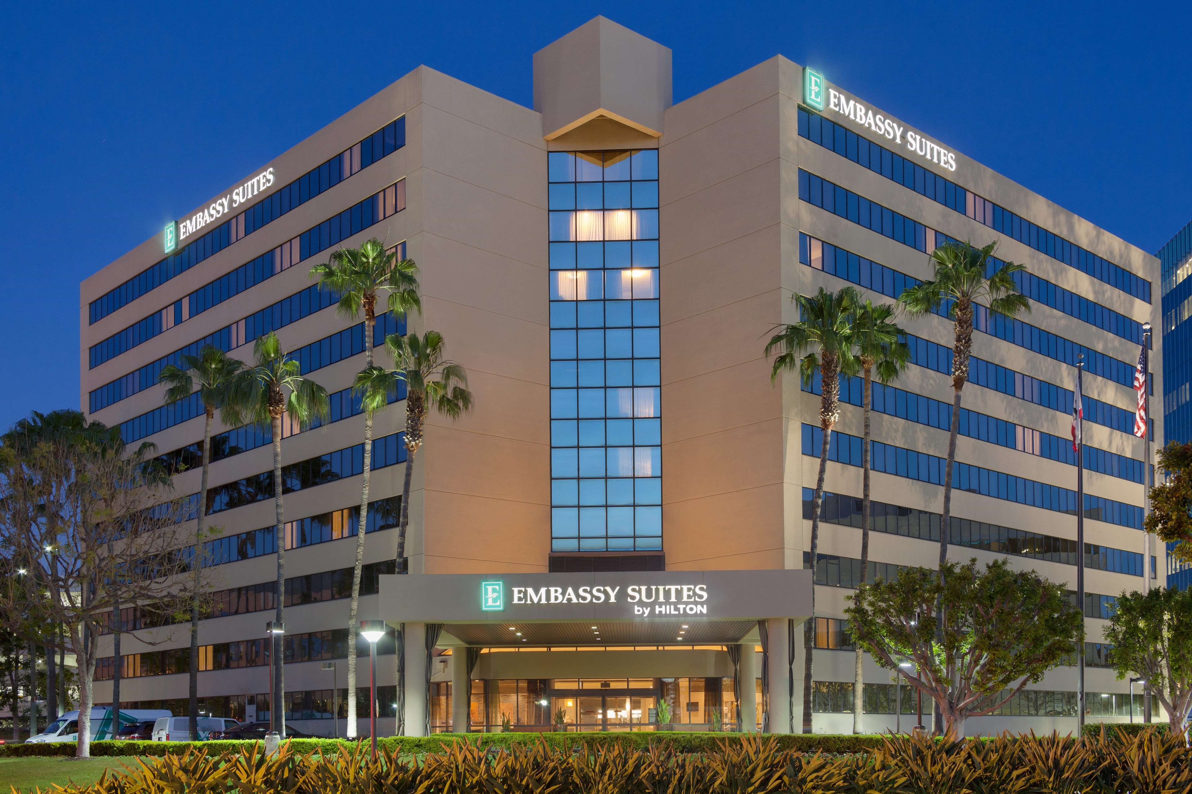 Embassy Suites by Hilton Irvine Orange County Airport Photo