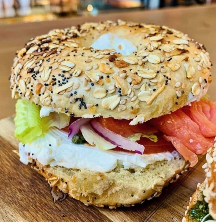 TIMES SQUARE LOX CREAM CHEESE