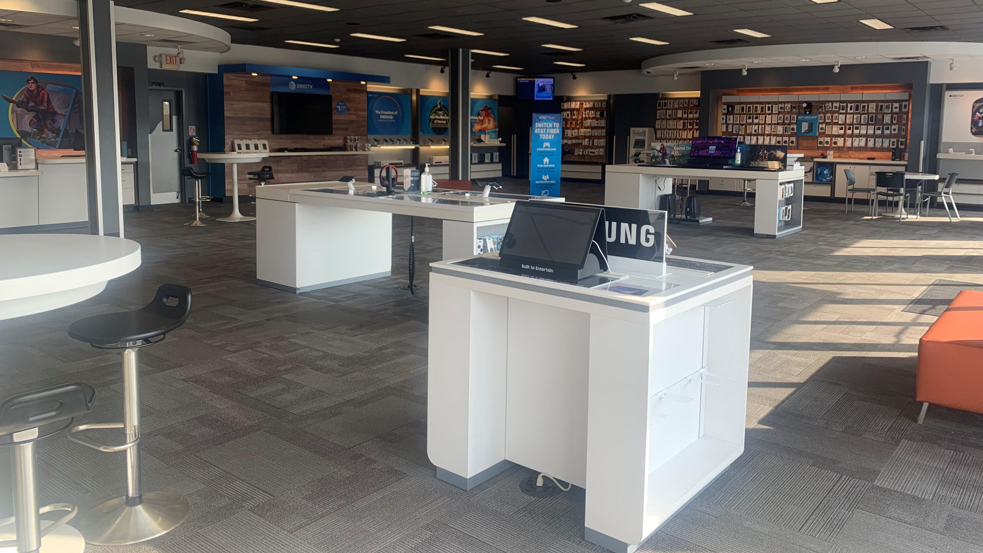 AT&T Store Photo