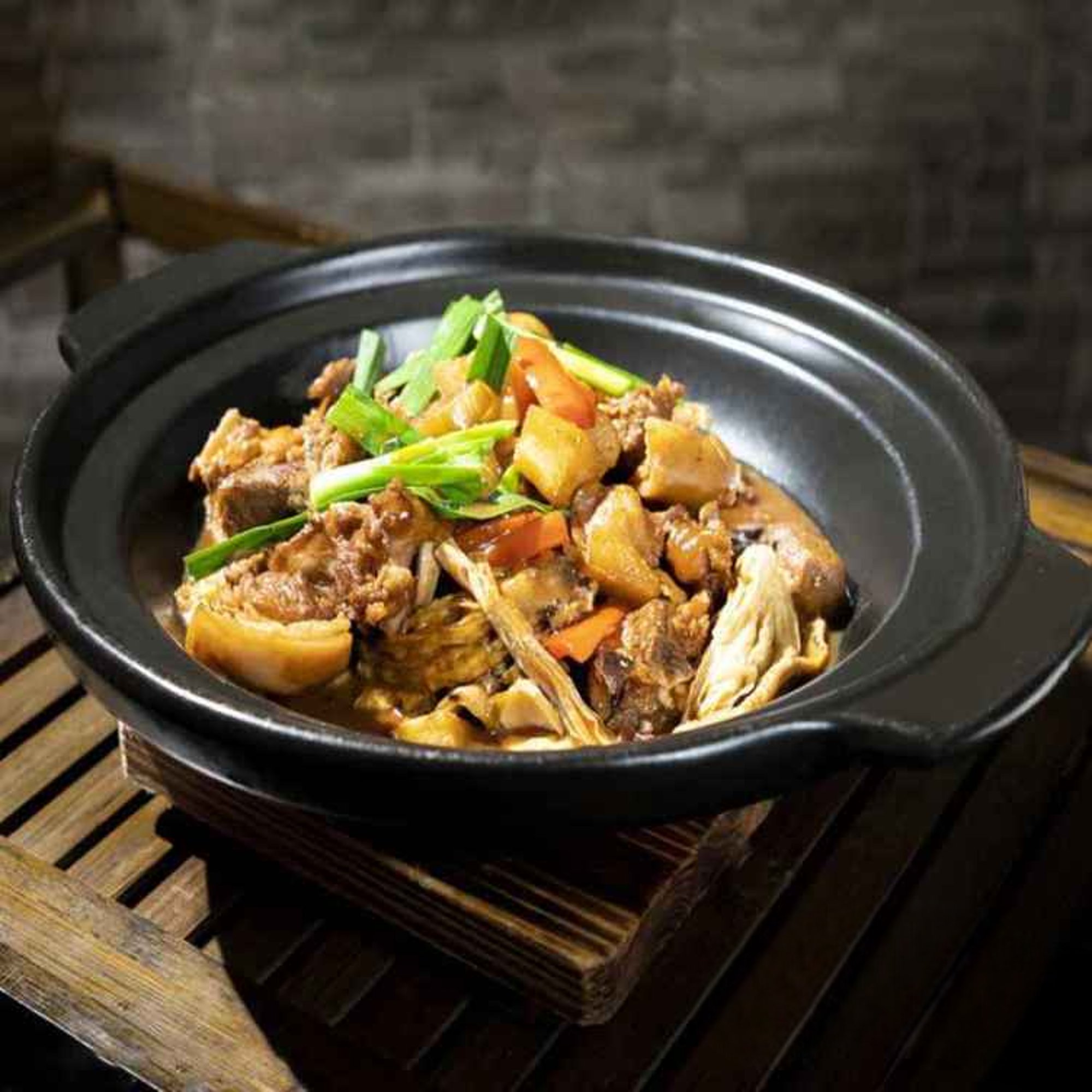 HP1. 枝竹羊腩煲/Braised Lamb Brisket Casserole