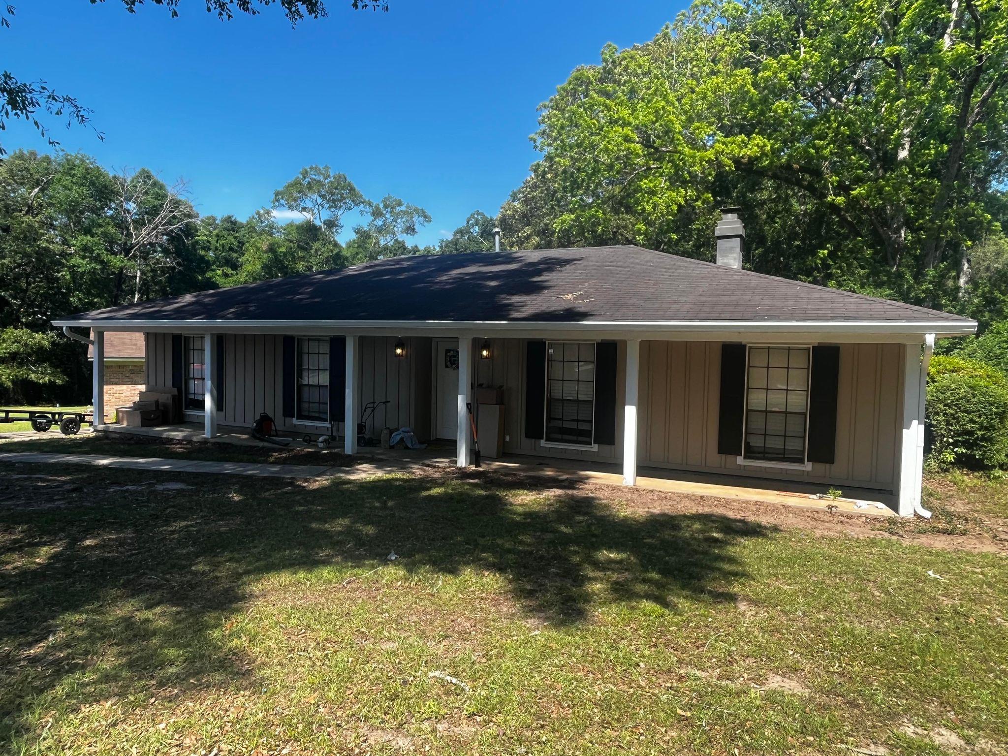 Southern Gutters LLC Image